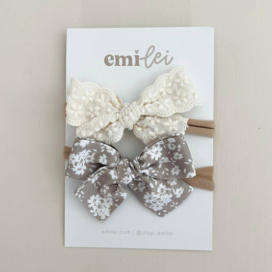 Neutral Floral Bow Set