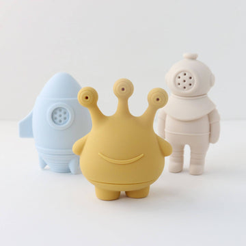 Ali+Oli (3 piece) Bath Toy Set (Space)