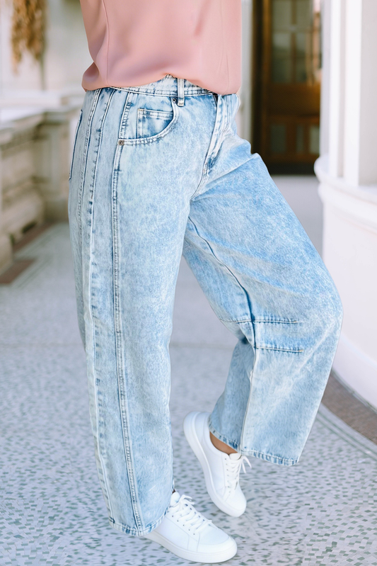 Bailey Light Washed Barrel Jeans